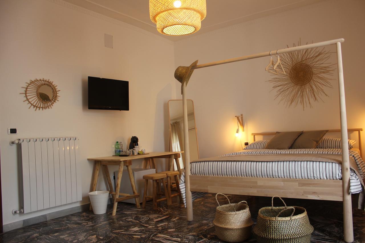 Wanderlust B And B Lecce Extérieur photo